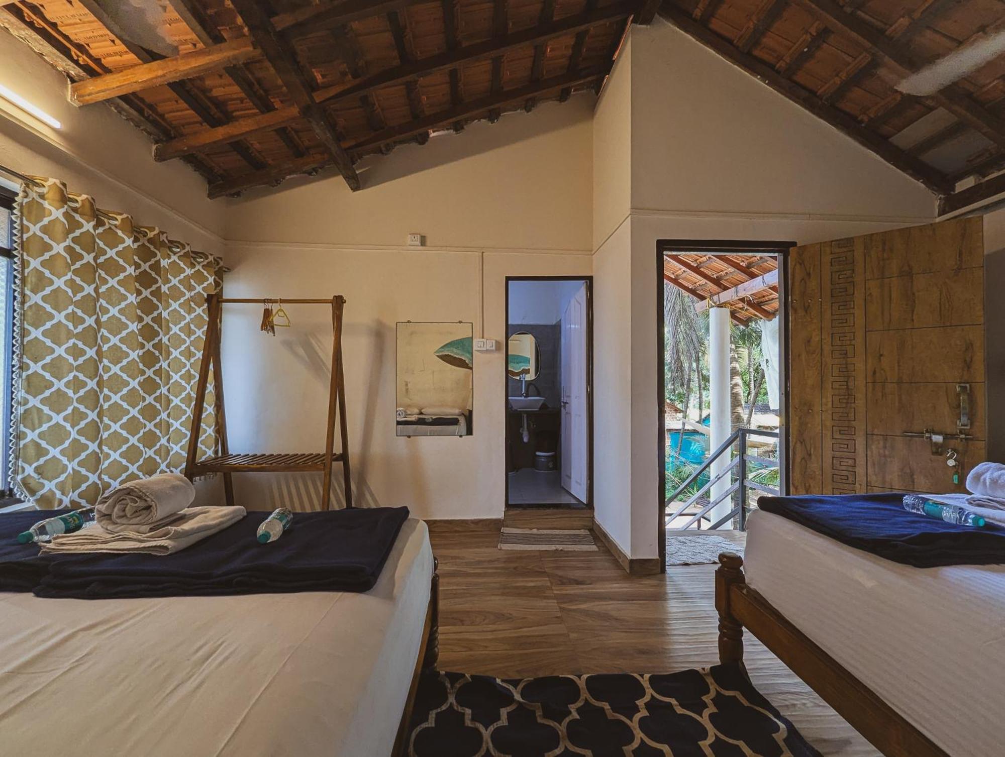 Sunset Cafe Beach Stay Gokarna  Ngoại thất bức ảnh