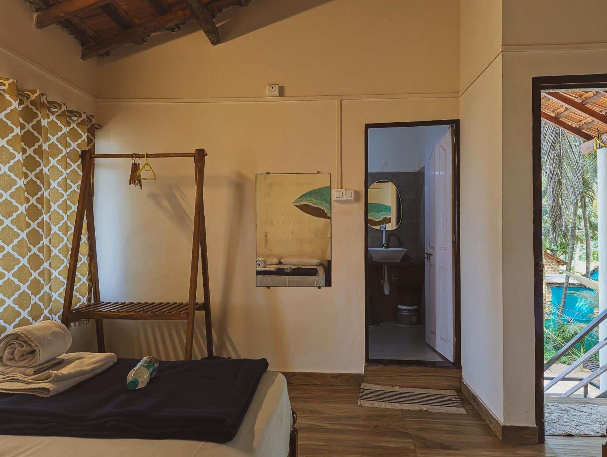 Sunset Cafe Beach Stay Gokarna  Ngoại thất bức ảnh