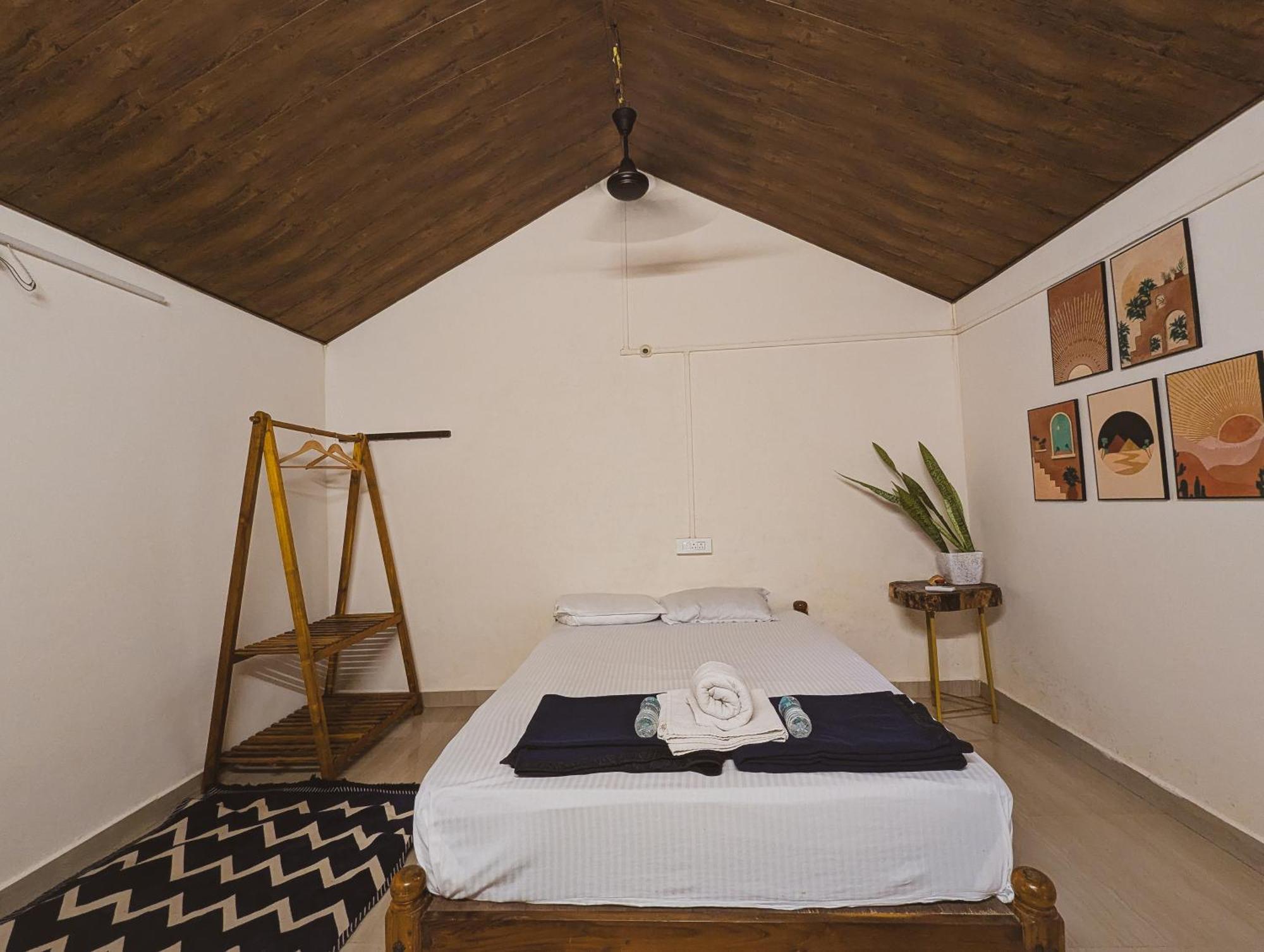 Sunset Cafe Beach Stay Gokarna  Ngoại thất bức ảnh
