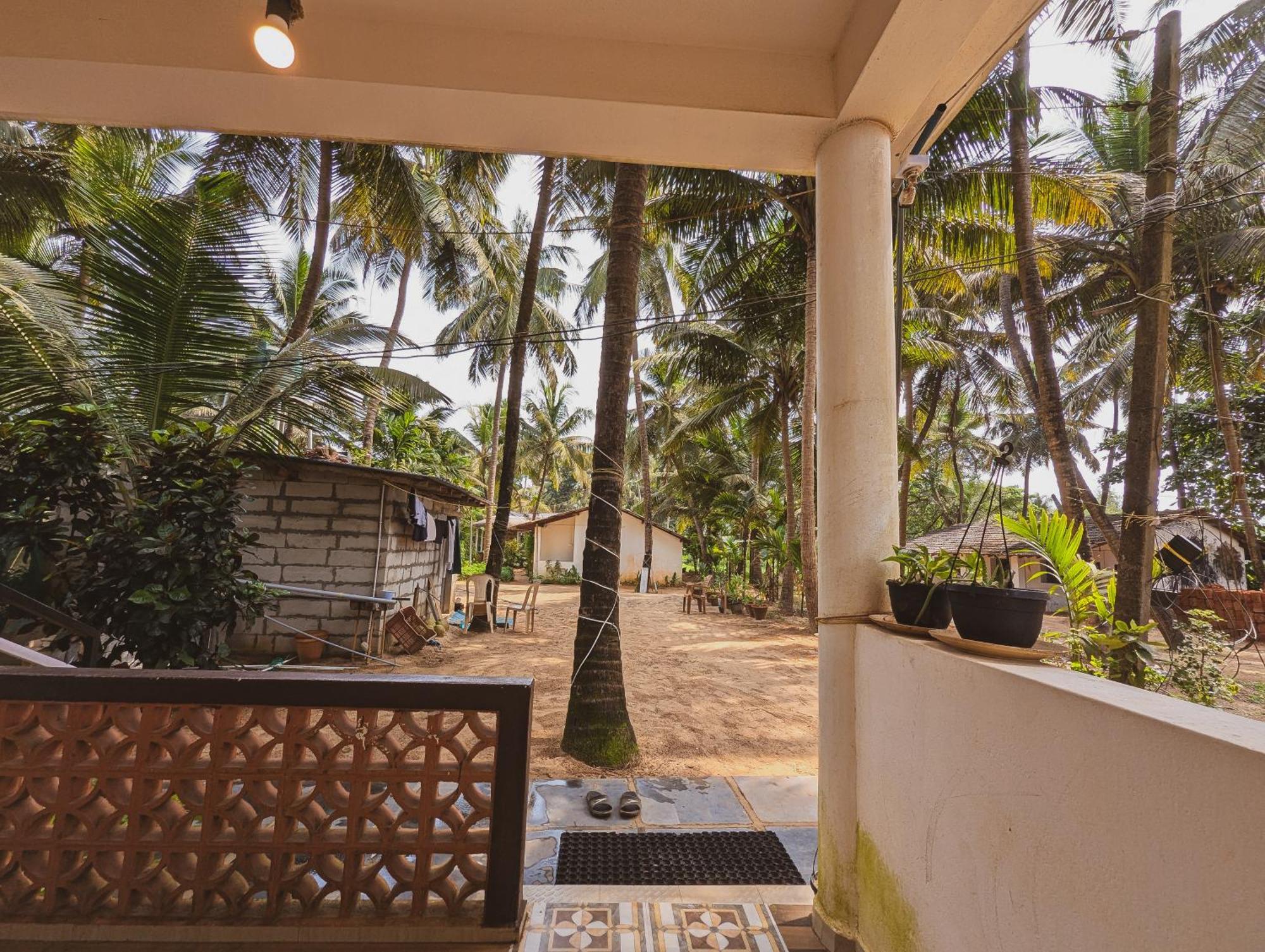 Sunset Cafe Beach Stay Gokarna  Ngoại thất bức ảnh