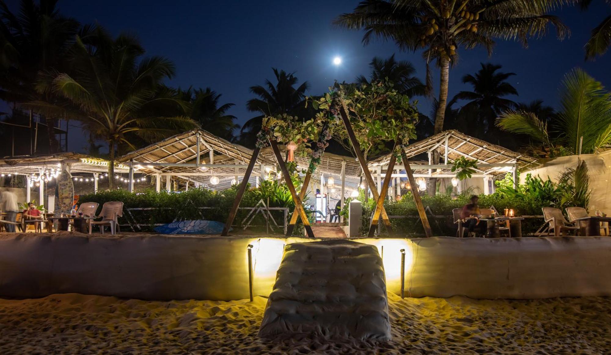 Sunset Cafe Beach Stay Gokarna  Ngoại thất bức ảnh