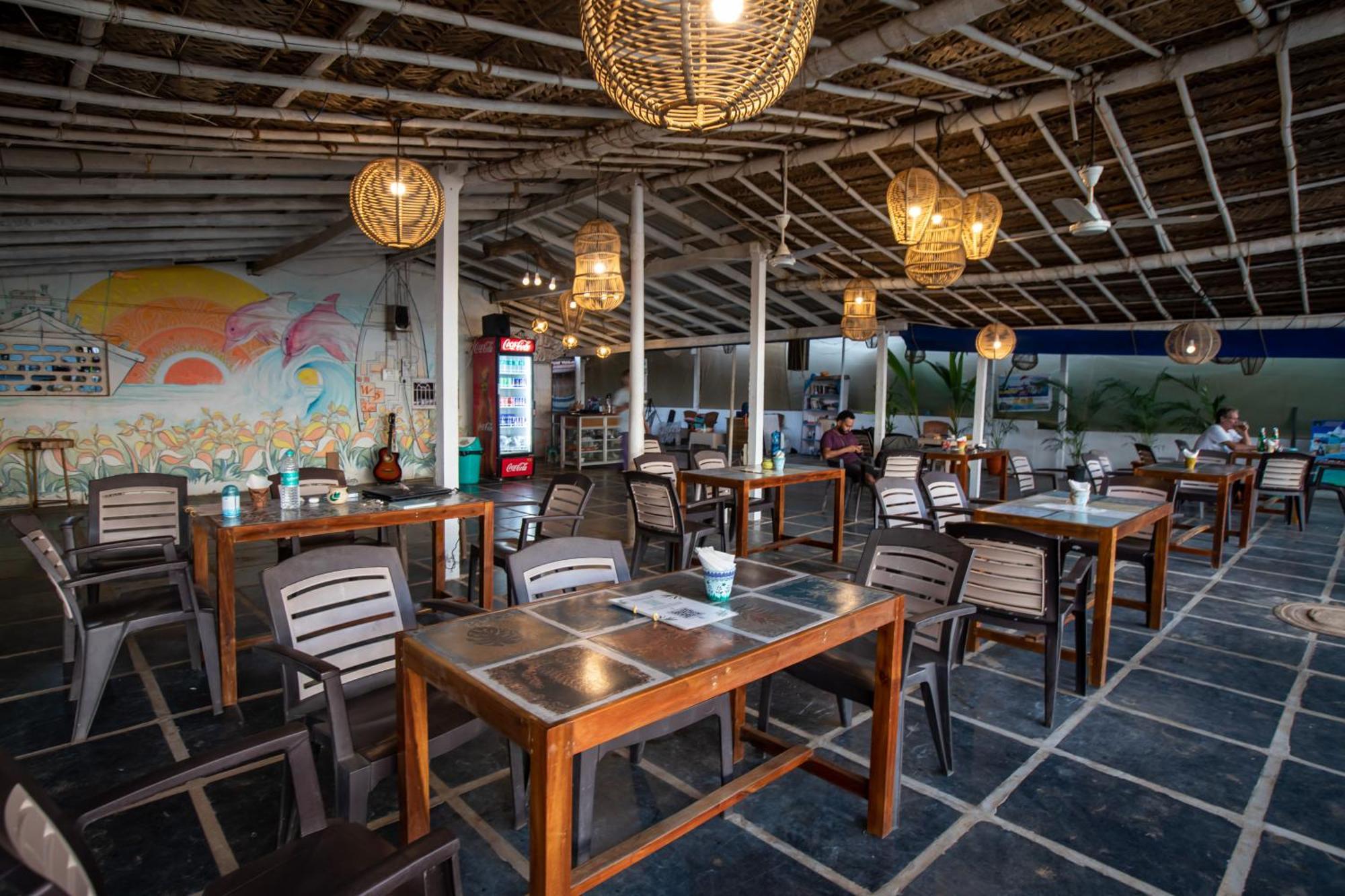 Sunset Cafe Beach Stay Gokarna  Ngoại thất bức ảnh