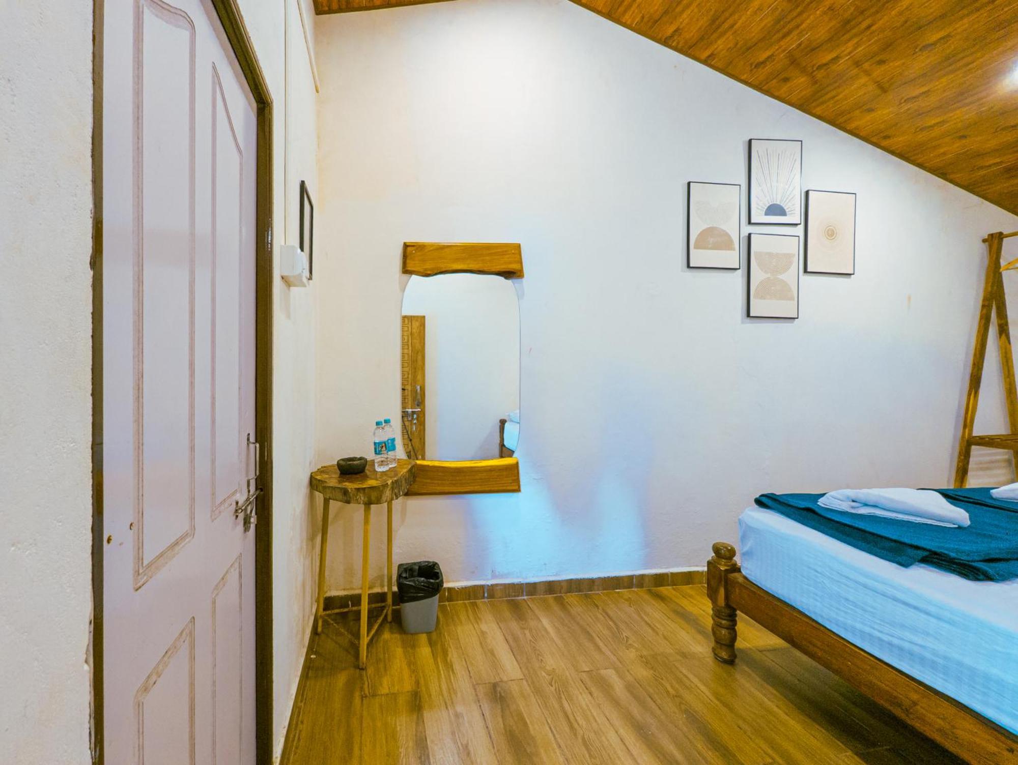 Sunset Cafe Beach Stay Gokarna  Ngoại thất bức ảnh